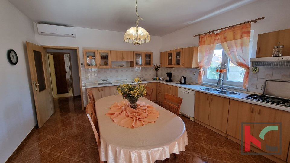 Istria, Ližnjan, detached house with garden on an area of ​​541m2, #sale
