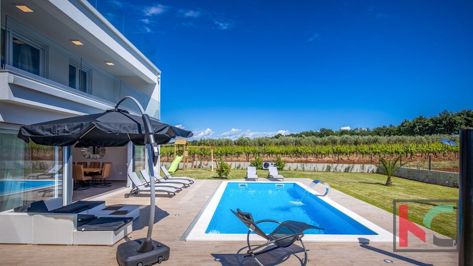 Istria, Parenzo, villa di lusso con piscina, #vendita