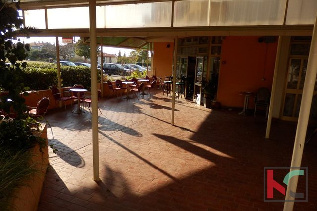 Pula - Sisplac, business space 80m2 for catering / excellent location / large terrace 100m2