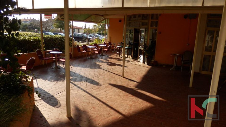 Pula - Sisplac, business space 80m2 for catering / excellent location / large terrace 100m2