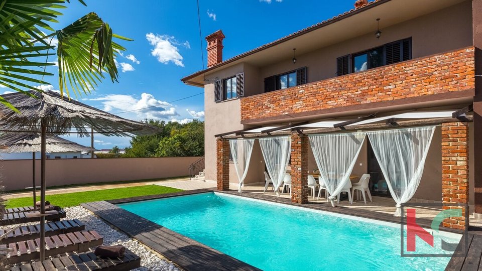 Istra, Barban, okolica, počitniška hiša z bazenom na mirni lokaciji, #prodaja