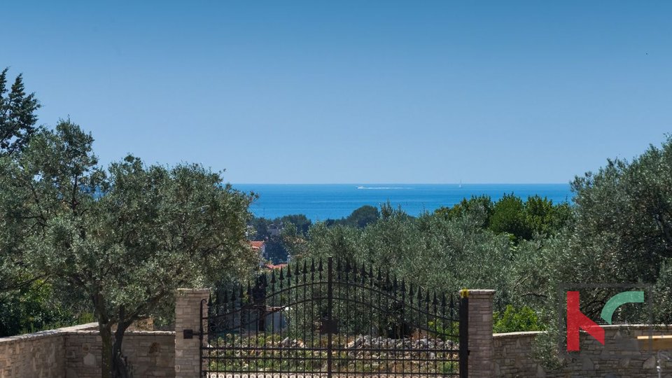 Istra, Fažana, luksuzna vila v Fažani obdana z naravo na 2200m2 vrta, #prodaja