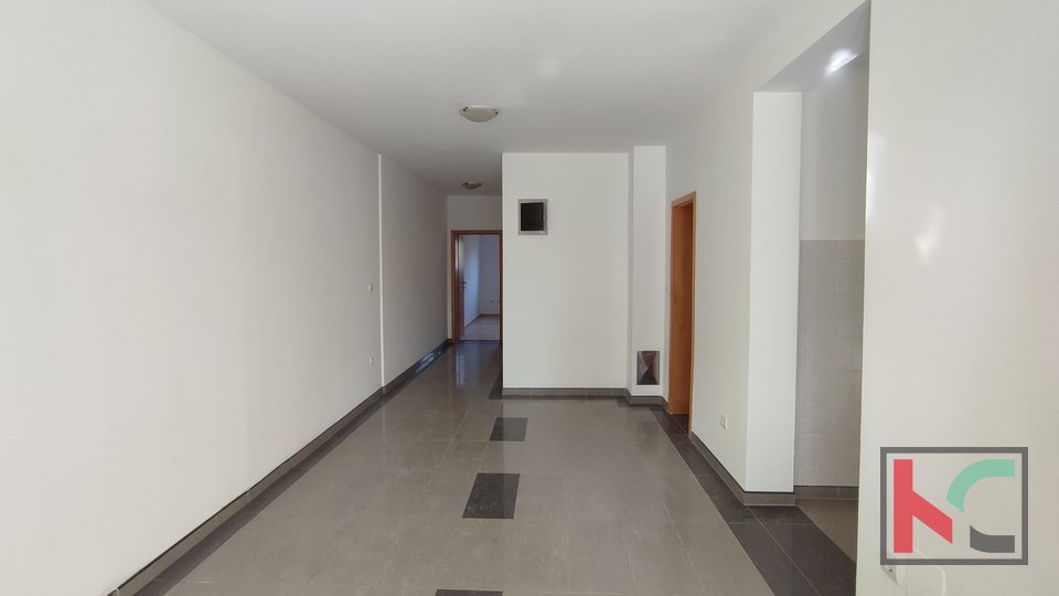 Istra, Ližnjan, apartma z 2 spalnicama, 78,83 m2, terasa, vrt, #prodaja