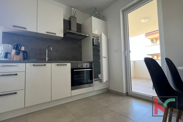 Istria, Peroj, appartamento 60,36 m2 in un nuovo edificio in una posizione tranquilla, vista mare, #vendita