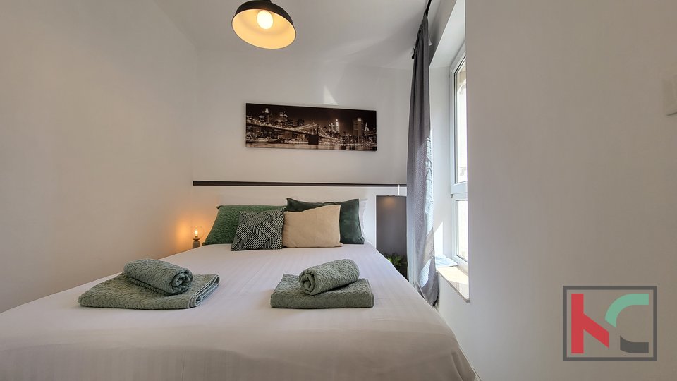 Pula, Center, stylish two-room apartment on the first floor in an attractive location in the very center