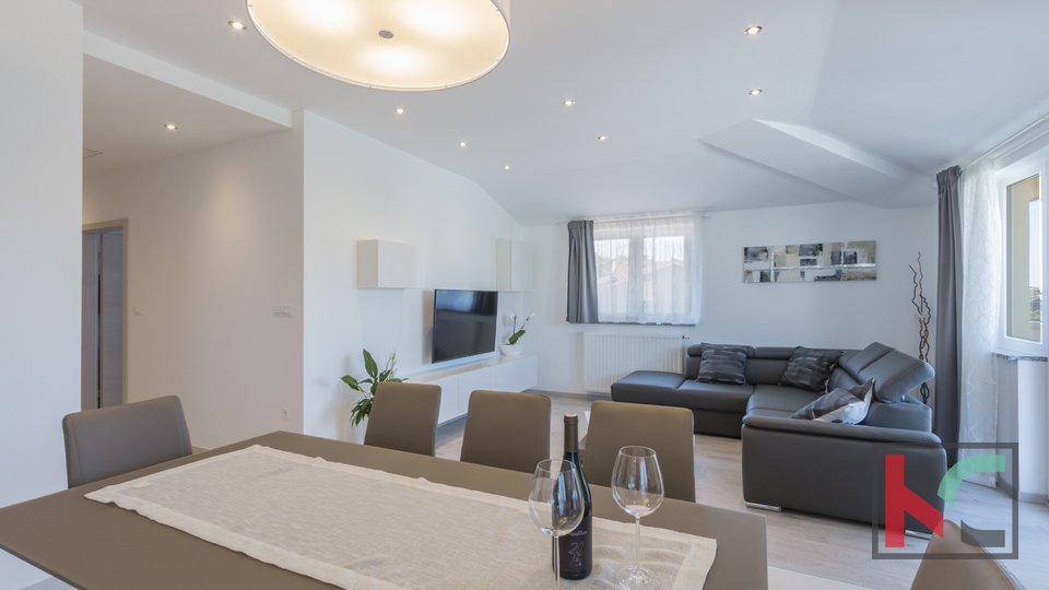 Istria, Medulin, three-room apartment 94.72 m2, #sale