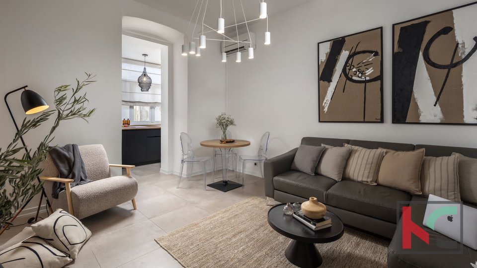 Istria, Pula, Center, three-room apartment 50.34 m2, #sale