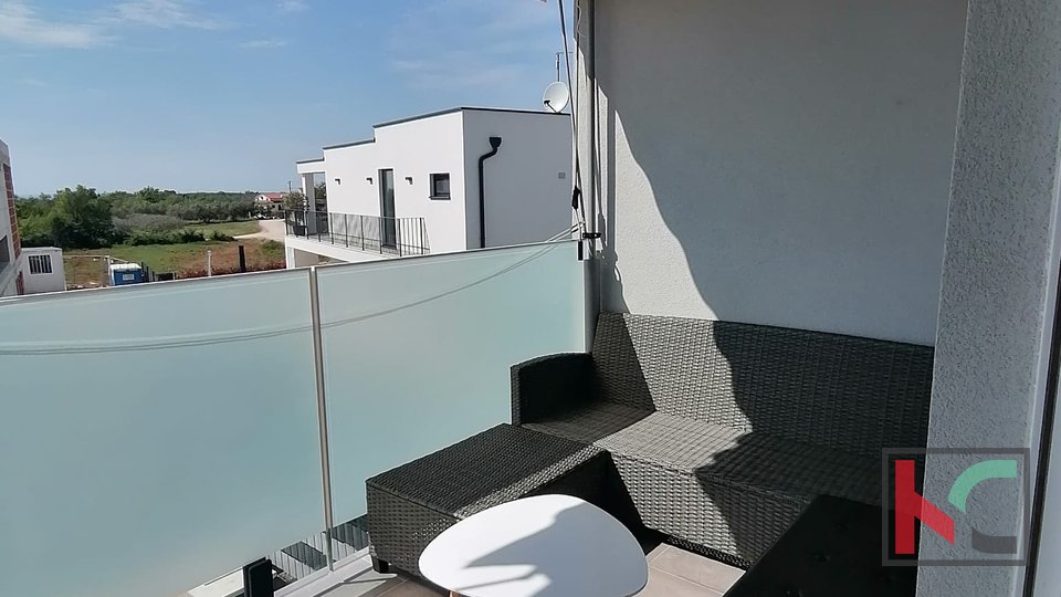 Istria, Poreč, furnished apartment in a new building 2SS+DB with terrace, #sale
