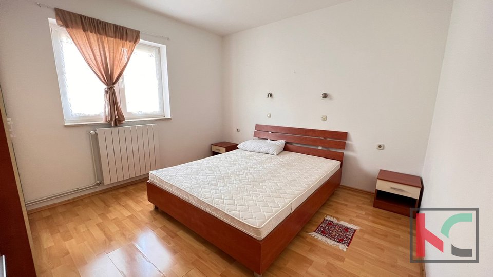 Pula, Veruda Porat, family three-room apartment on the first floor #sale