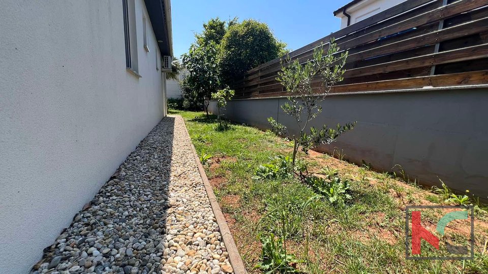 Istra, Medulin, lepa enonadstropna hiša z bazenom #prodaja