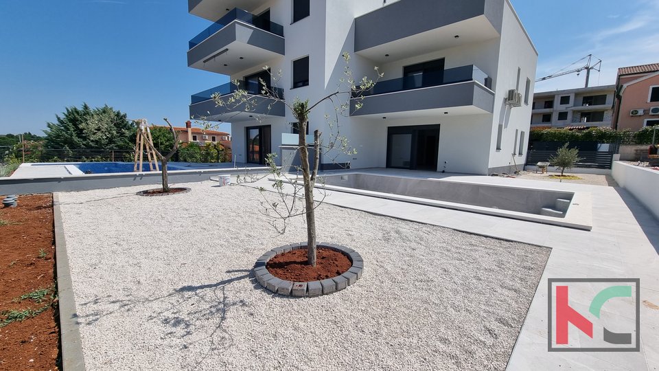 Istria - Premantura - Volme, appartamento 75m2 in un lussuoso edificio nuovo con vista mare