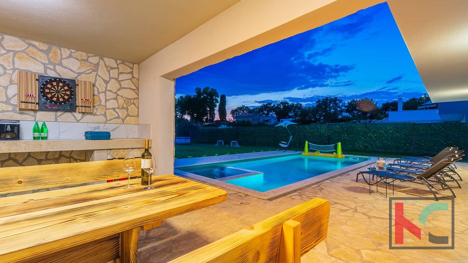 Istria, Svetvinčenat, Villa 234m2 in luxury, #sale
