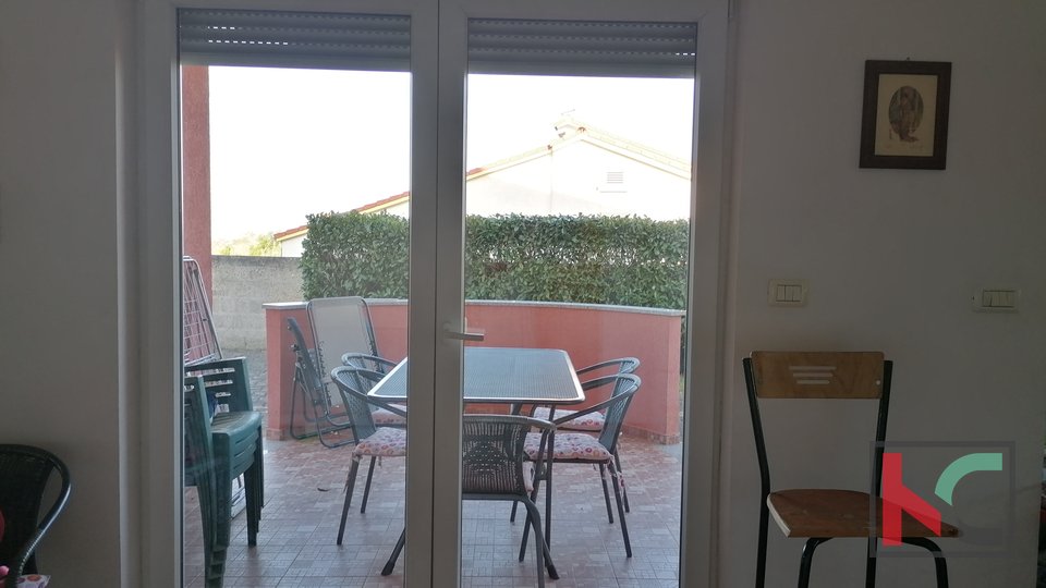 Istria, Valbandon, 4-room apartment on the ground floor with a large terrace and garden #sale