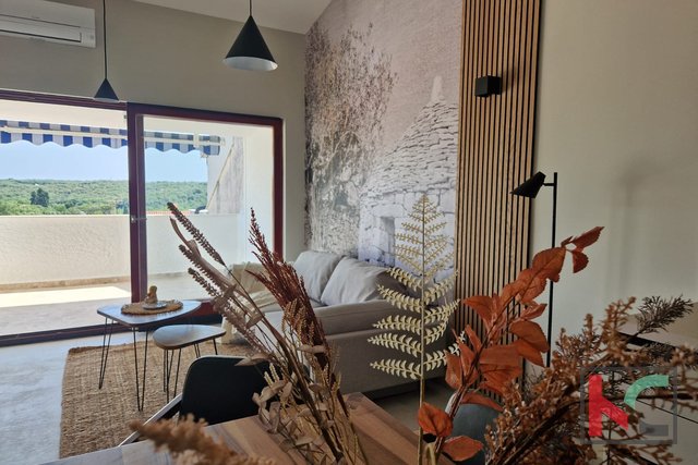 Pula, Veruda, beautiful designer three-room apartment with a spacious terrace EXCLUSIVE #sale