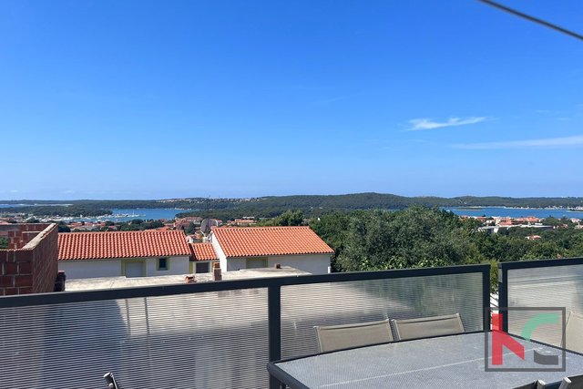 Istra, Medulin, kuća za odmor s panoramskim pogledom na more #prodaja