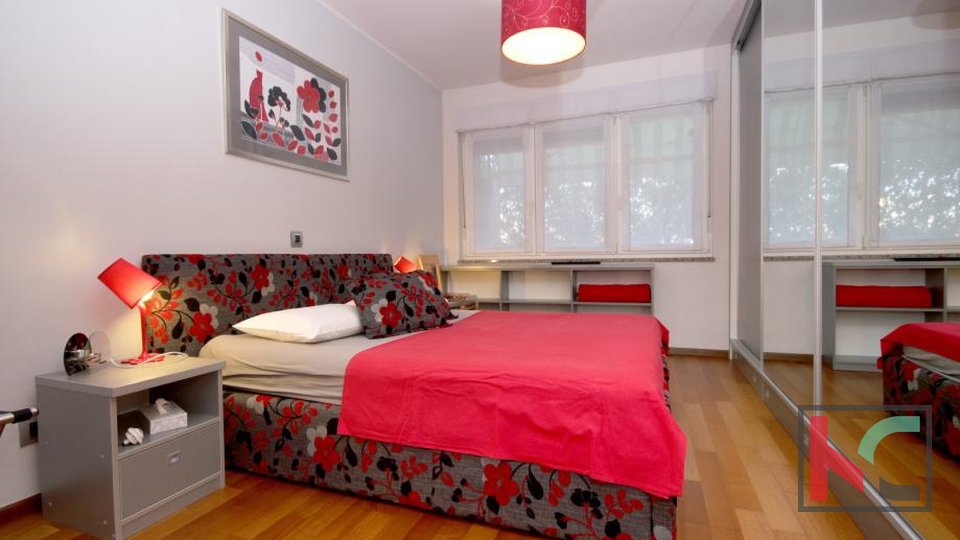 Istra, Pula, center, kompletno opremljeno stanovanje za bivanje 2SS+DB z 2 balkonoma, #prodaja