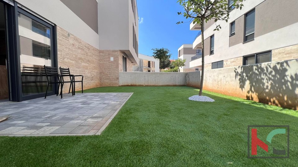 Pula, Štinjan, appartamento trilocale in un nuovo edificio con giardino #vendita