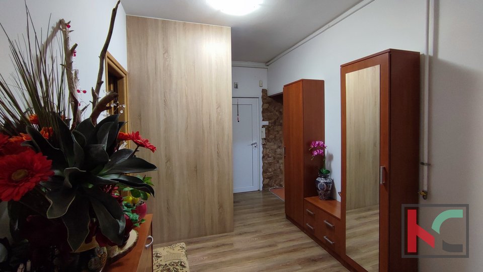 Истрия, Пула, квартира 3 спальни + ванная, 73,57 м2, недалеко от центра города, #продажа