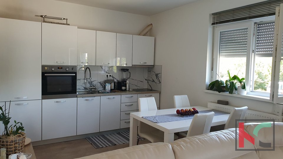 Pula, 4-room apartment in a great location, 101.50 m2 #sale