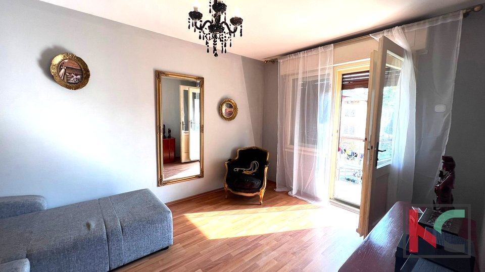 Pula, Veruda, sunny three-room apartment, 60.25 m2, excellent location #sale