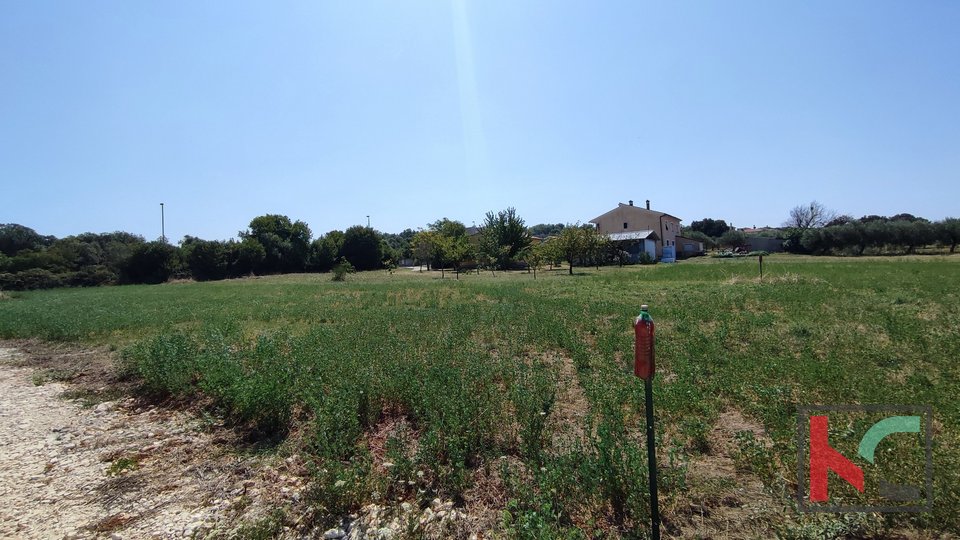 Pula, Veli Vrh, agricultural land 1083m2 in the immediate vicinity of the urbanized zone, #sale