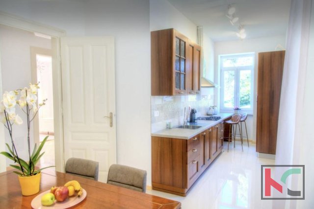 Pula, Monte Zaro, renovated spacious apartment 89.64m2 with garage, #sale