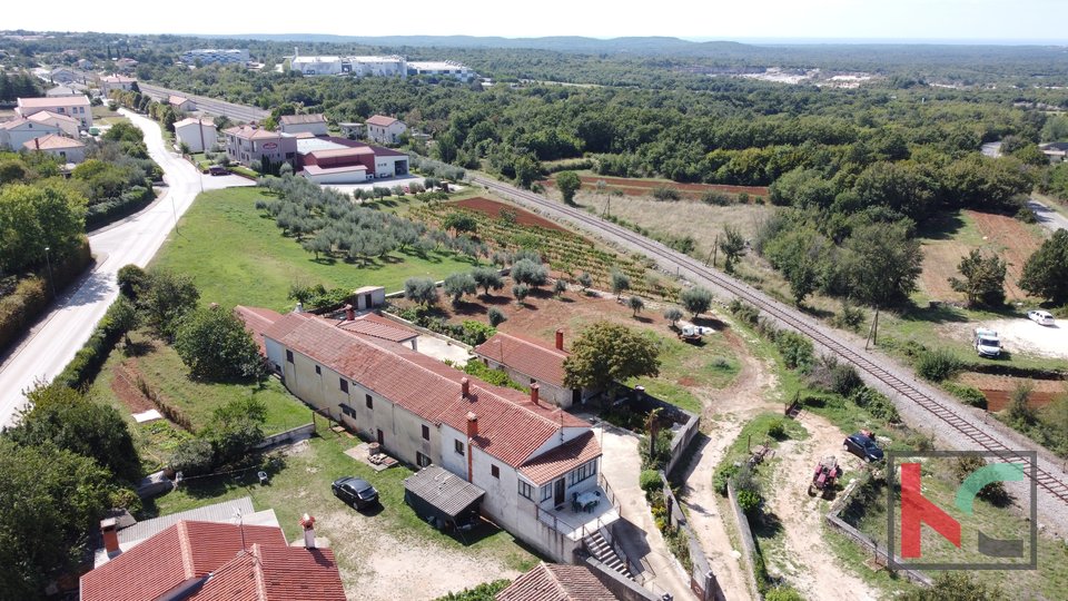 Istria, Kanfanar, partially adapted stone house 90m2, #sale