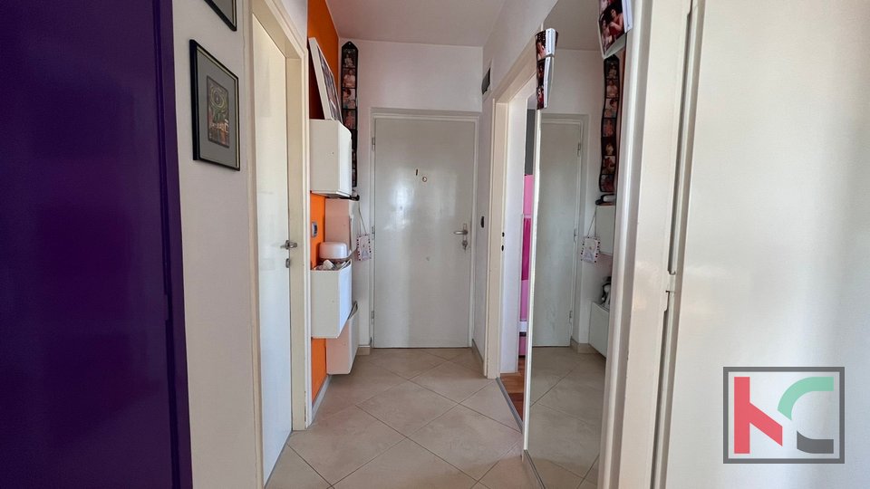 Pula, wider center, two-room apartment, completely renovated, excellent location #sale