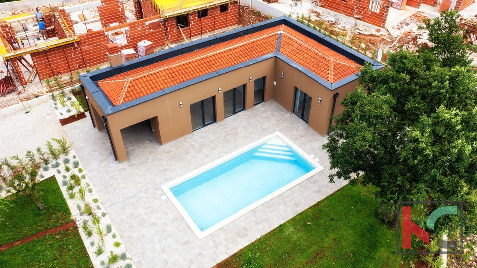Istra - Barban, atraktivna prizemnica u novogradnji sa bazenom na mirnoj lokaciji. #prodaja