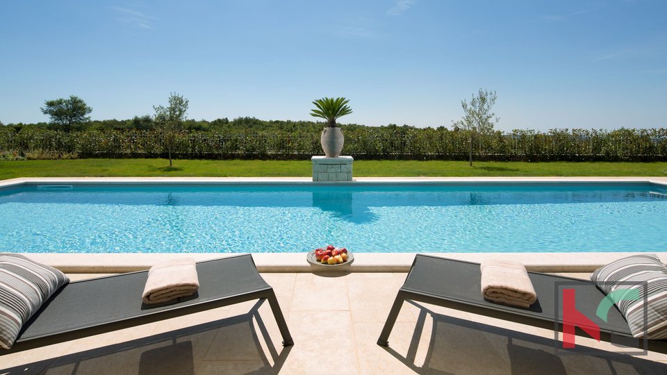 Istria, Kanfanar, Luxury villa with swimming pool and sports area