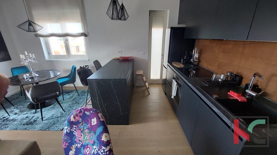 Istria, Parenzo, moderno appartamento con 2 camere da letto in una nuova costruzione, #vendita