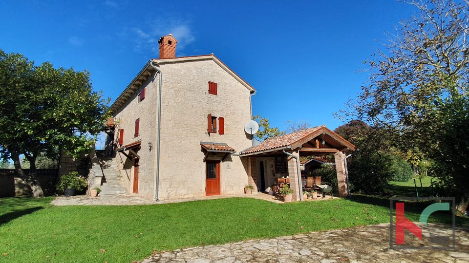 Istria, Tinjan, duplex house of 193.47m2 with urbanized and agricultural land of 6523m2 # sale