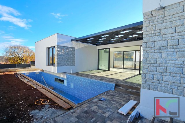 Istrien, Rovinjsko Selo, modernes, gemauertes Ferienhaus mit Pool in ruhiger Lage, #Verkauf