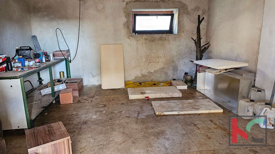 Istra, Kanfanar, počitniška hiša, pričela obnova, #prodaja