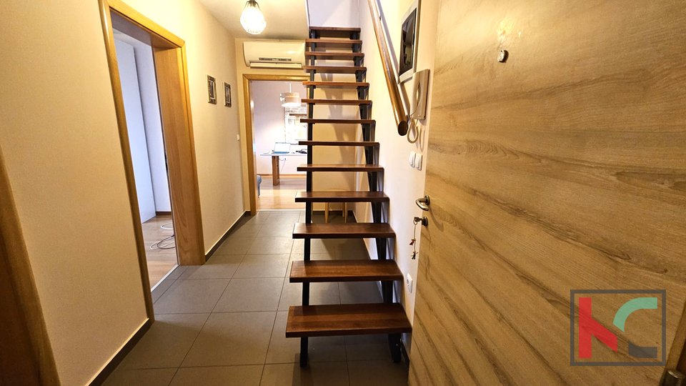 Istria, Pola, ampio appartamento su due piani 4SS+DB #vendita