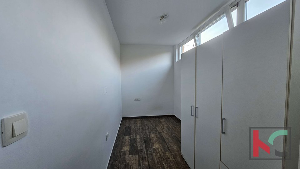 Istrien, Poreč, möblierte Wohnung 2 Schlafzimmer + Badezimmer, #zu verkaufen