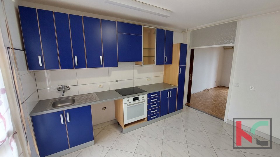 Pula, Vidikovac, large family apartment in a sought-after location #sale