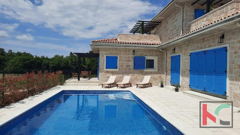 Incantevole villa con piscina privata vicino a Rovigno #vendita