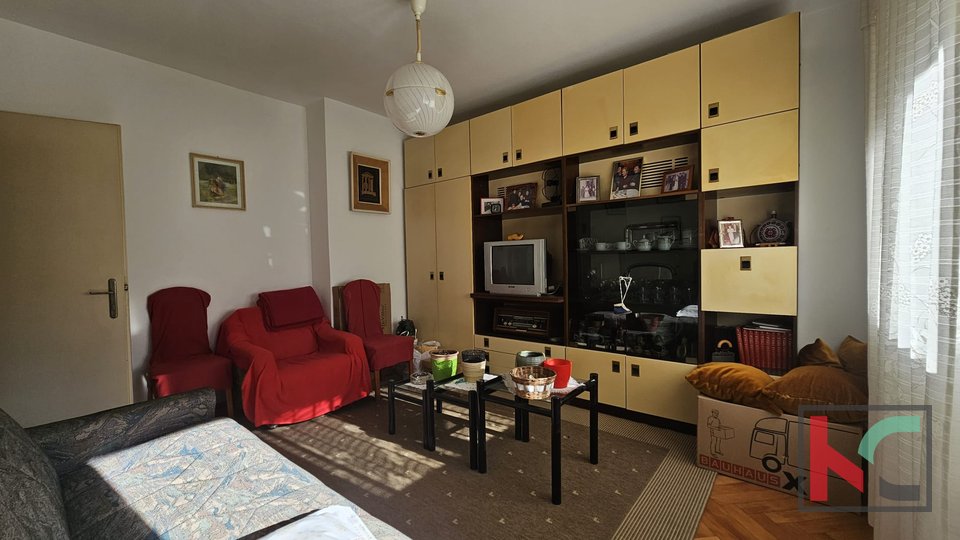 Istria, Pola, Stoja, appartamento pronto a abitare, 2 camere da letto, 63,86 m2, loggia, #vendita