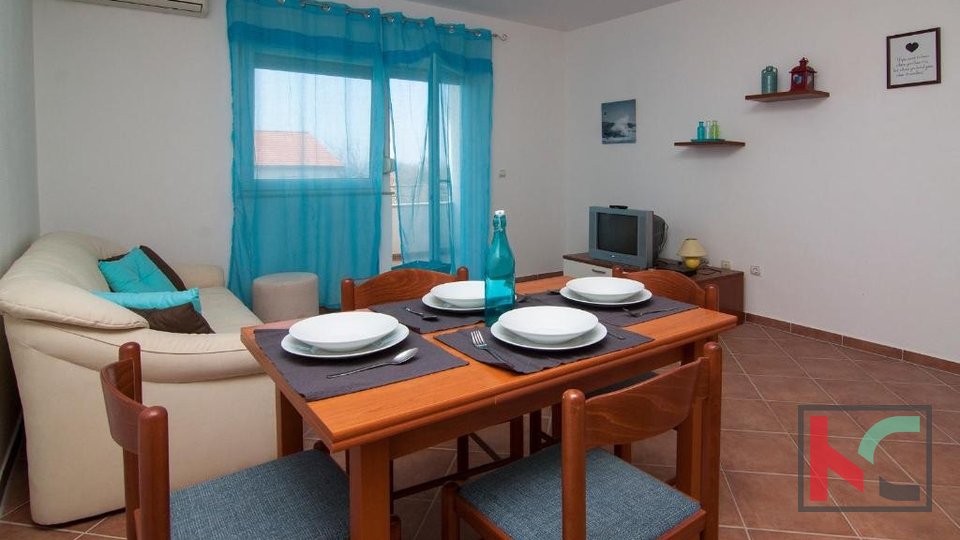 Istria, Peroj, apartment with two bedrooms, surface area 58.79m2, not far from Fažana
