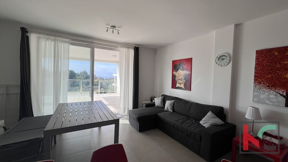 Istria, Peroj, spacious three-room apartment with a large terrace and sea view #sale