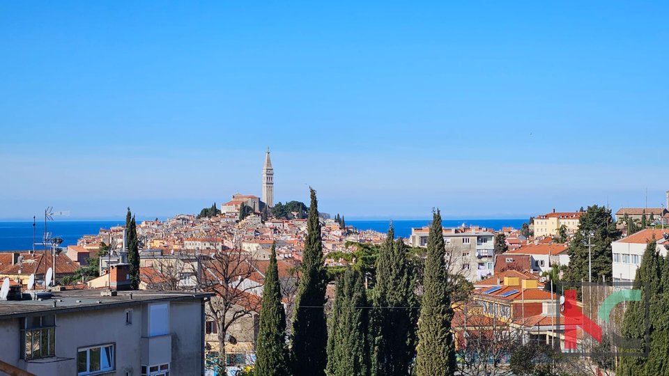 Istria, Rovinj, two-bedroom apartment in the wider center with a view of the old town and St. Euphemia #sale
