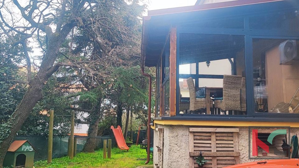 Истрия, Пула, дом с двором, общая площадь 434м2 #продажа