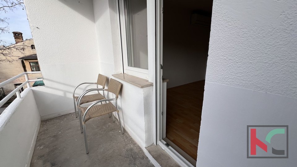Pola, Širi Centar, #vendita appartamento bilocale al primo piano in ottima posizione
