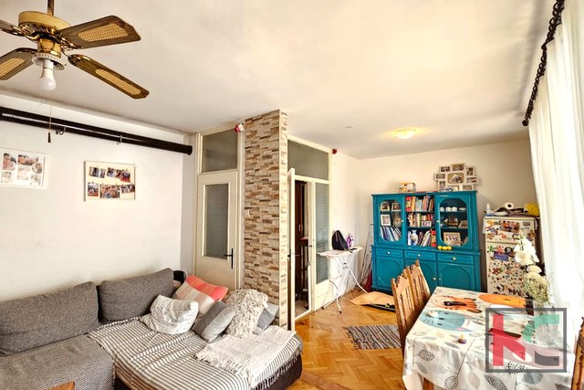 Istria, Rovinj, spacious two-room apartment with balcony, garden and parking space 82m2 #sale