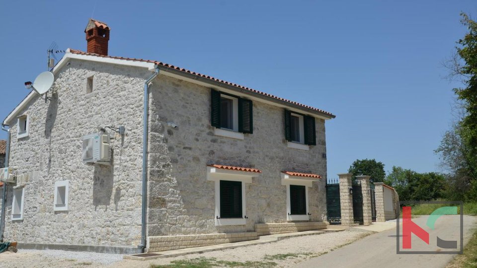 Istra, Poreč, samostojna hiša 126m2 z vrtom 490m2 #prodaja