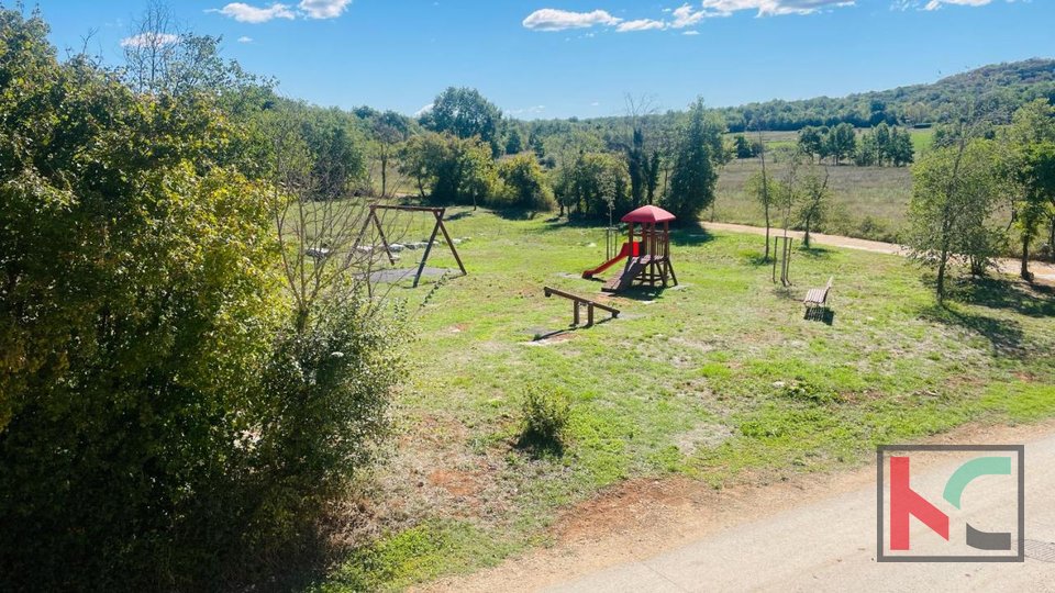 Istrien, Poreč, Einfamilienhaus 126m2 mit einem Garten von 490m2 #Verkauf