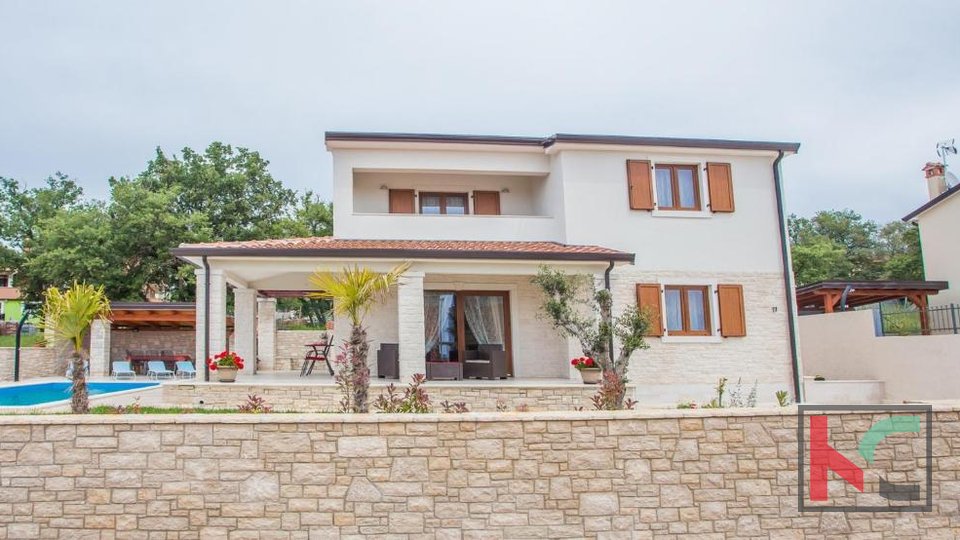 Istria, Poreč area, villa with pool 180 m2 in a quiet location, #sale