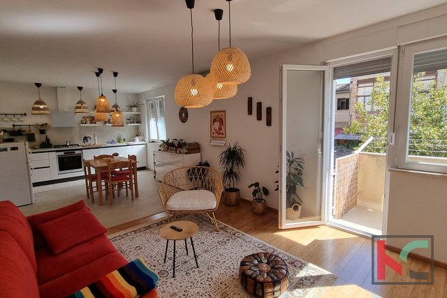 Pula, Kaštanjer, moderno, popolnoma prenovljeno stanovanje 58,86m2 #prodaja
