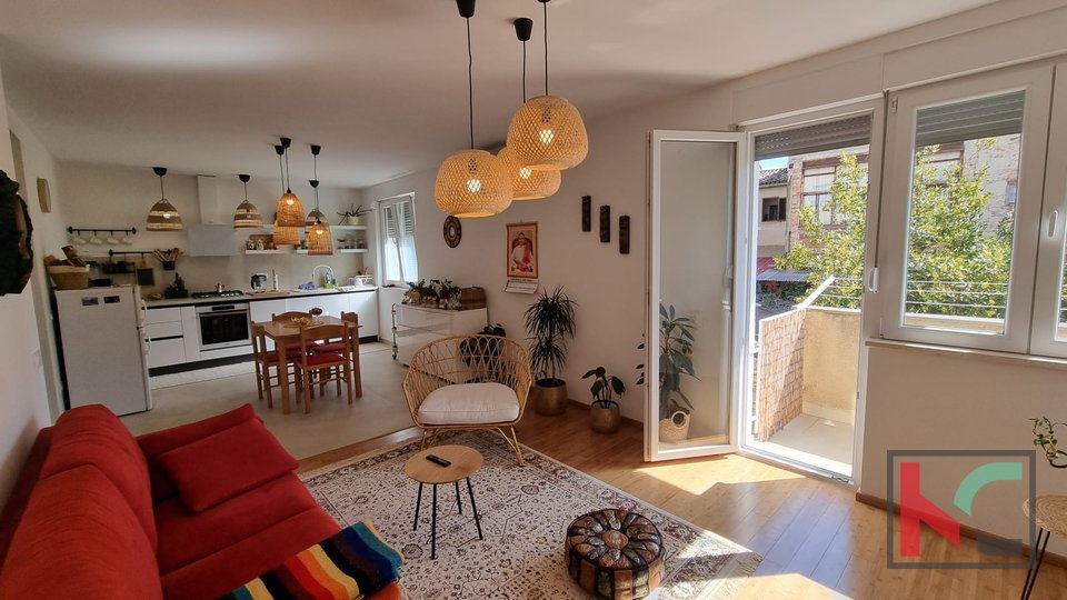 Pula, Kaštanjer, moderne, komplett renovierte Wohnung 58,86m2 #verkauf